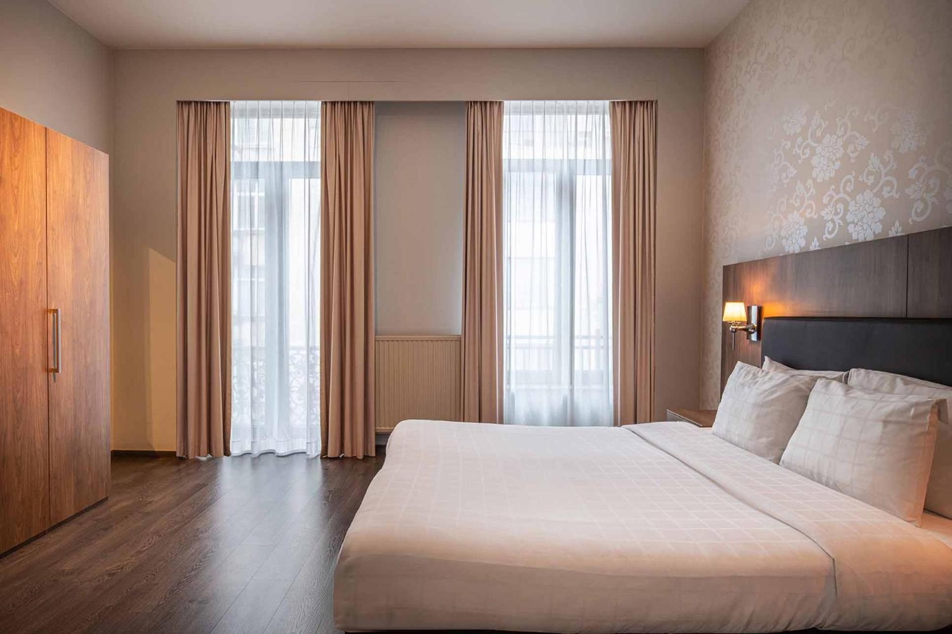 Thon Residence Florence Aparthotel Brussel Bagian luar foto