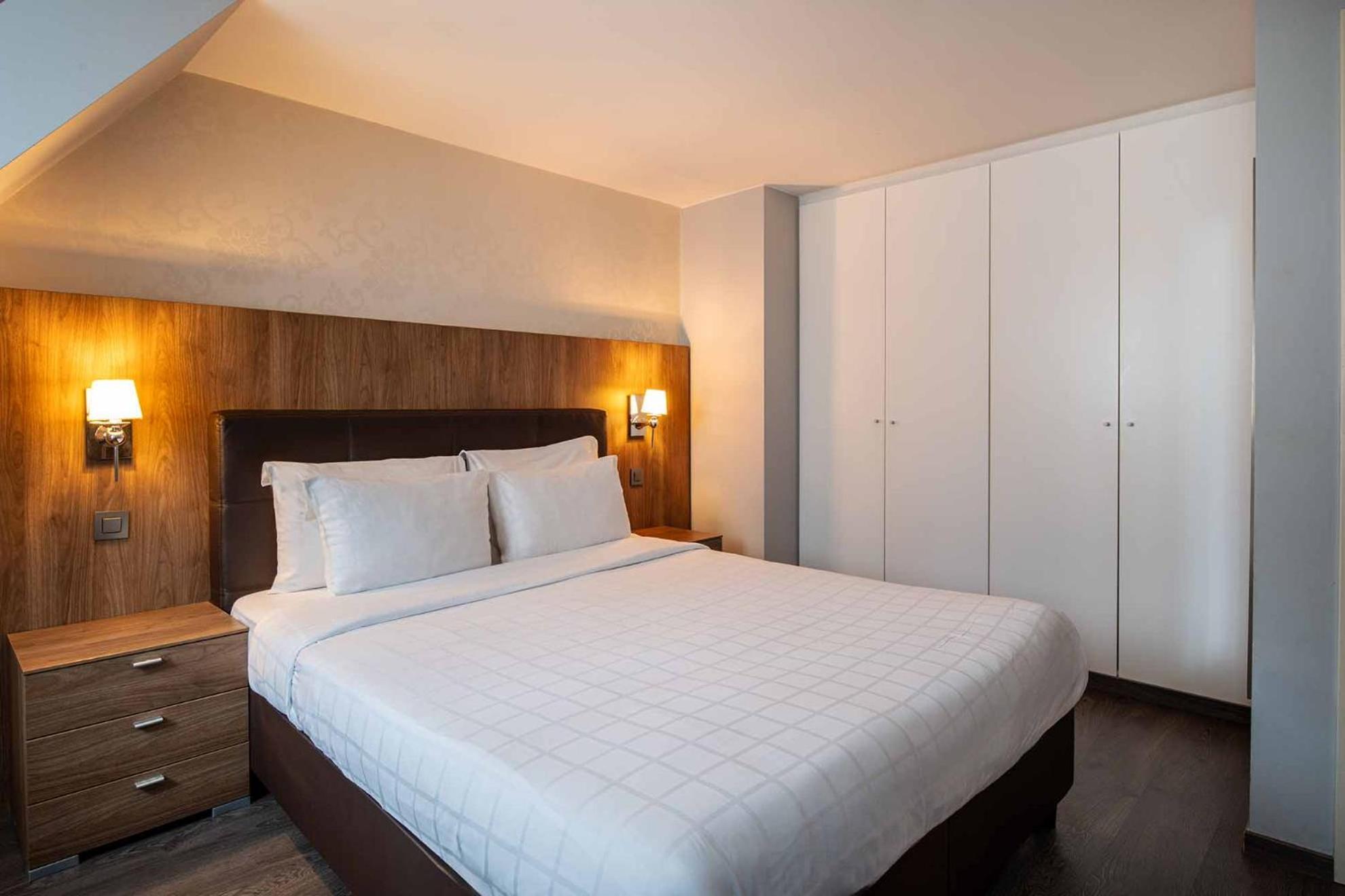 Thon Residence Florence Aparthotel Brussel Bagian luar foto