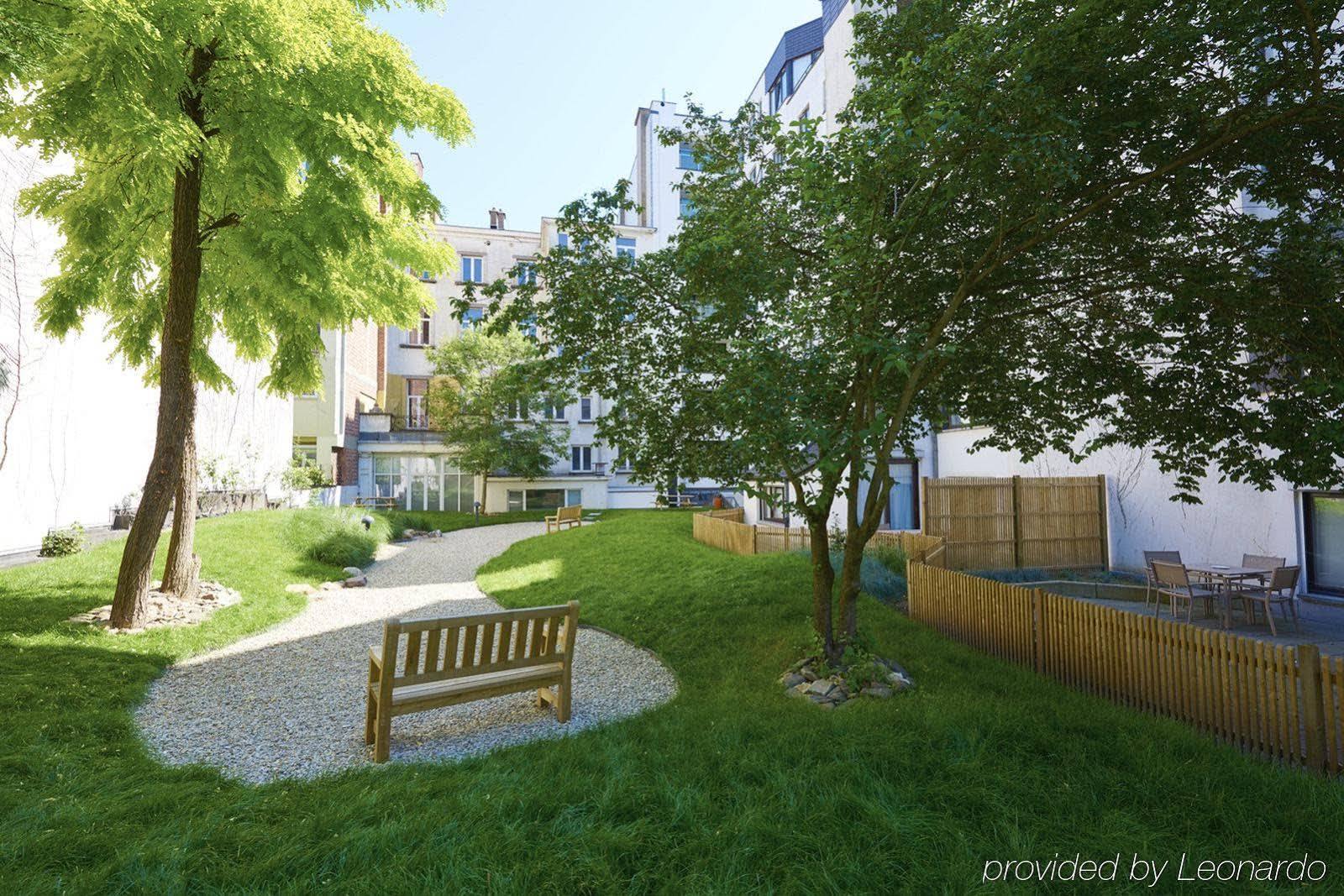 Thon Residence Florence Aparthotel Brussel Bagian luar foto