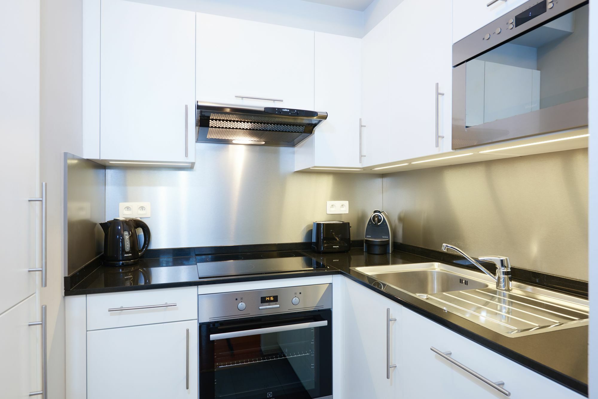 Thon Residence Florence Aparthotel Brussel Bagian luar foto