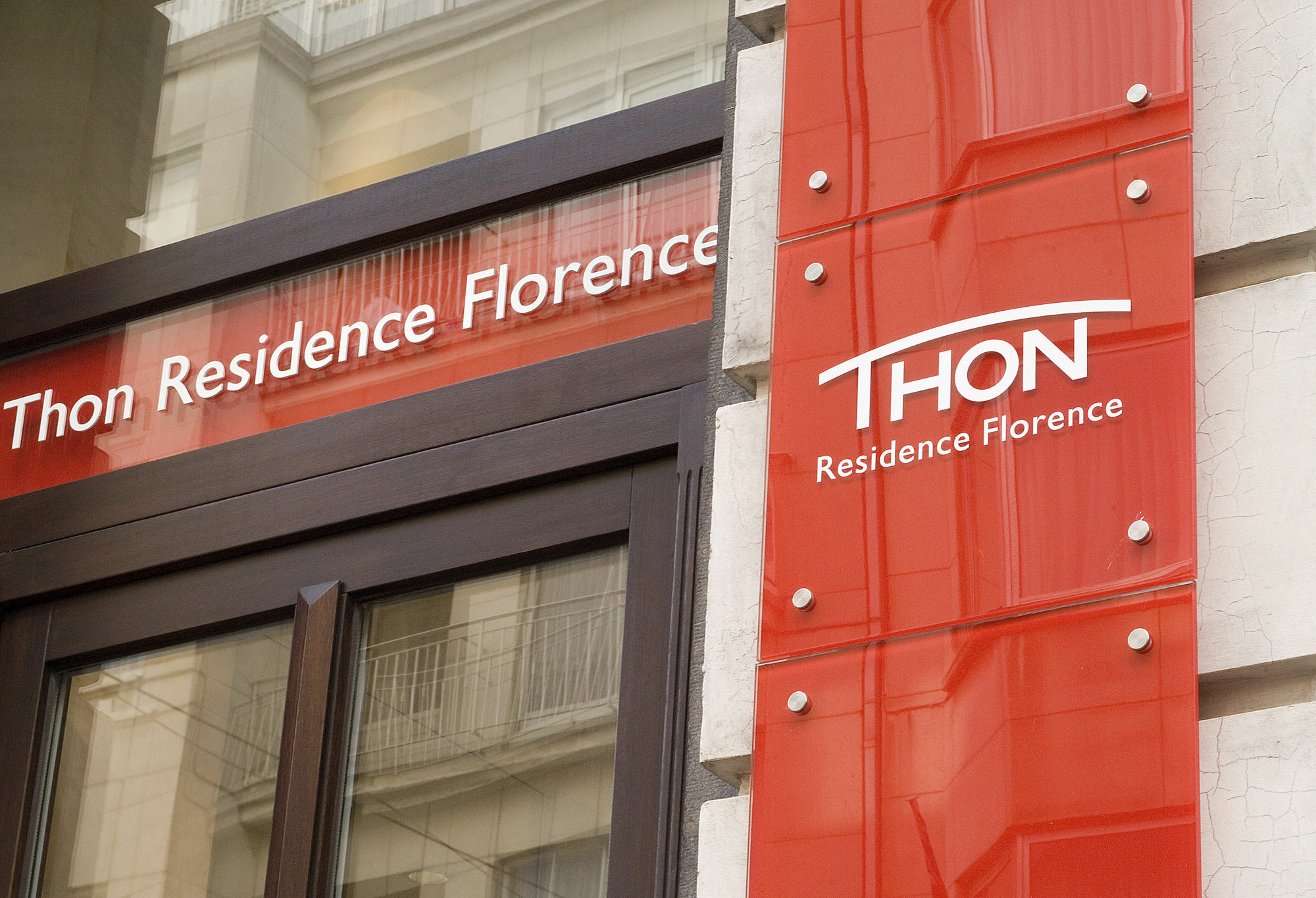 Thon Residence Florence Aparthotel Brussel Bagian luar foto
